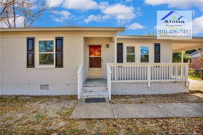 6561 Stillwater Dr in Fayetteville, NC - Building Photo - Building Photo