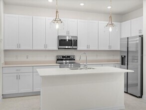 1440 SILVER LINING Way in Apopka, FL - Building Photo - Building Photo