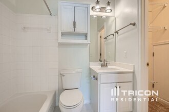712 Gardenside Cir SE in Marietta, GA - Building Photo - Building Photo