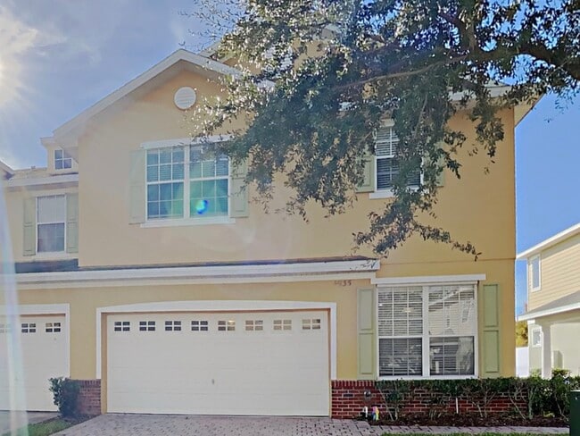 property at 4935 Poolside Dr