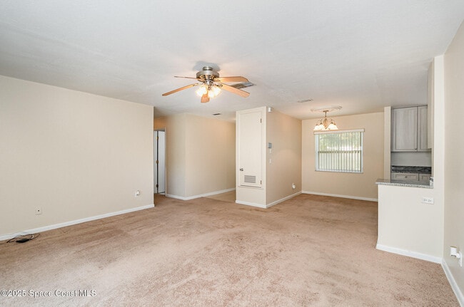 2506 Auburn Dr in Cocoa, FL - Foto de edificio - Building Photo
