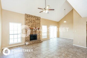 8805 Elbe Trail in Fort Worth, TX - Building Photo - Building Photo