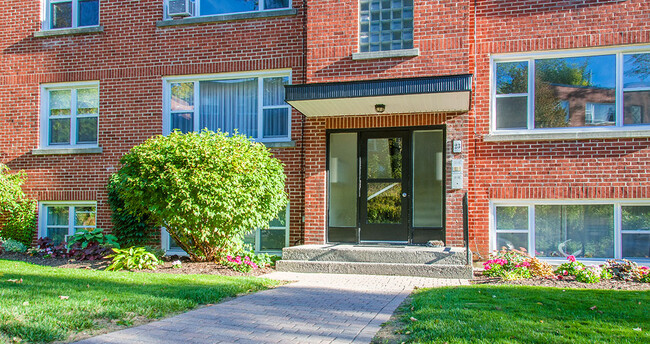 23 Chapleau Ave. in Ottawa, ON - Building Photo - Building Photo