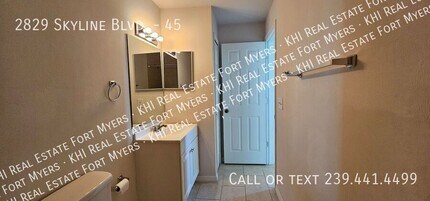 2829 Skyline Blvd in Cape Coral, FL - Building Photo - Building Photo