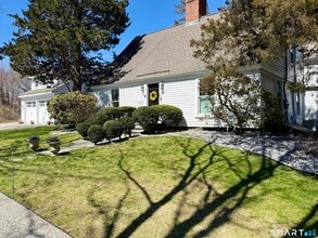 509 Boston Post Rd in Madison, CT - Building Photo - Building Photo