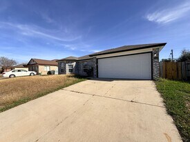 1504 Saddle Dr in Killeen, TX - Building Photo