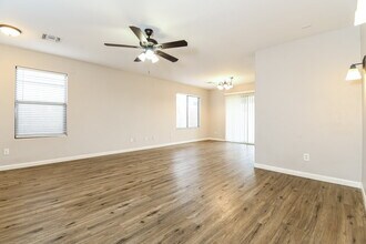 2638 E Valencia Dr in Phoenix, AZ - Building Photo - Building Photo