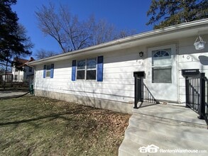 403 Hatton Ave in Dallas Center, IA - Building Photo - Building Photo