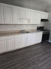 5624 Arch St in Philadelphia, PA - Building Photo - Building Photo