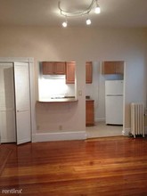 888 Massachusetts Ave-Unit -Apt 315 in Cambridge, MA - Foto de edificio - Building Photo