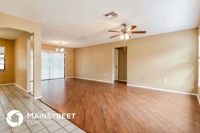 8373 Camphor Dr in Brooksville, FL - Building Photo - Building Photo