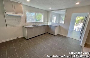 131 Los Arboles in San Antonio, TX - Building Photo - Building Photo