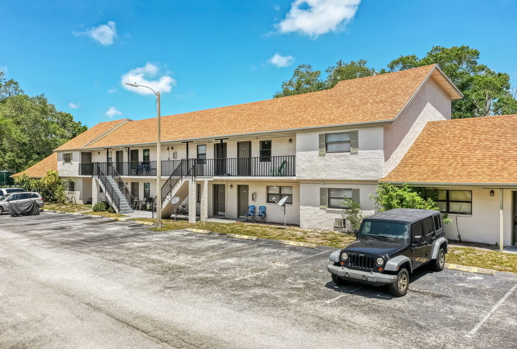 CLEARWATER CONDOS in Clearwater, FL - Building Photo