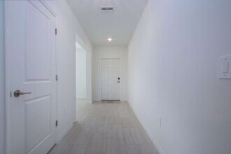 12609 Aura Moonlight Ter in Parrish, FL - Building Photo - Building Photo