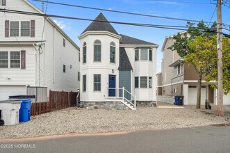 28 Harborside Dr E in Seaside Heights, NJ - Building Photo - Building Photo