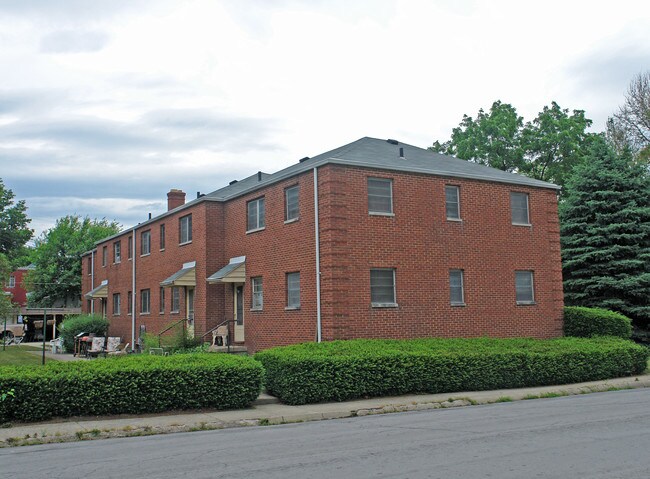 218-220 S Winter St in Yellow Springs, OH - Building Photo - Building Photo