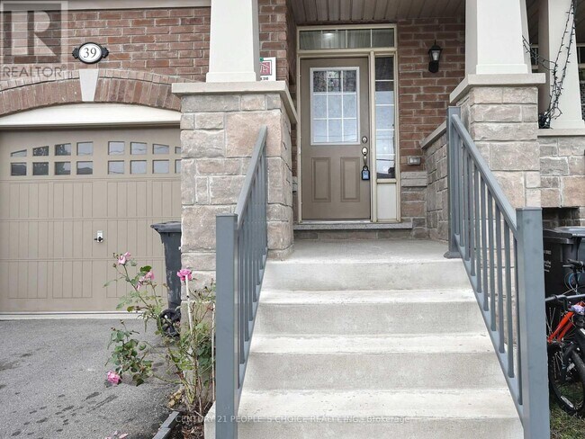 39 Pearman Cres in Brampton, ON - Building Photo - Building Photo