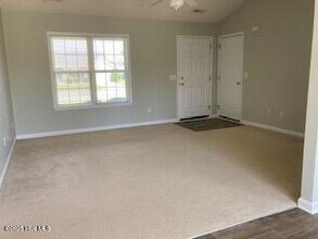 6914 Newbury Way in Wilmington, NC - Building Photo - Building Photo