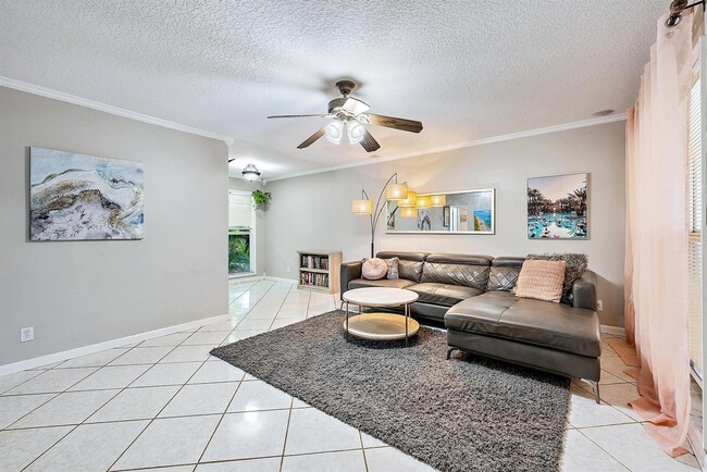 property at 733 Hummingbird Way