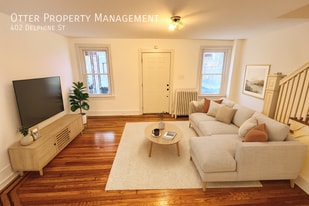 402 Delphine St in Philadelphia, PA - Building Photo