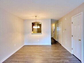 7059 Pine Orchard Ct in Chesterfield, VA - Building Photo - Building Photo
