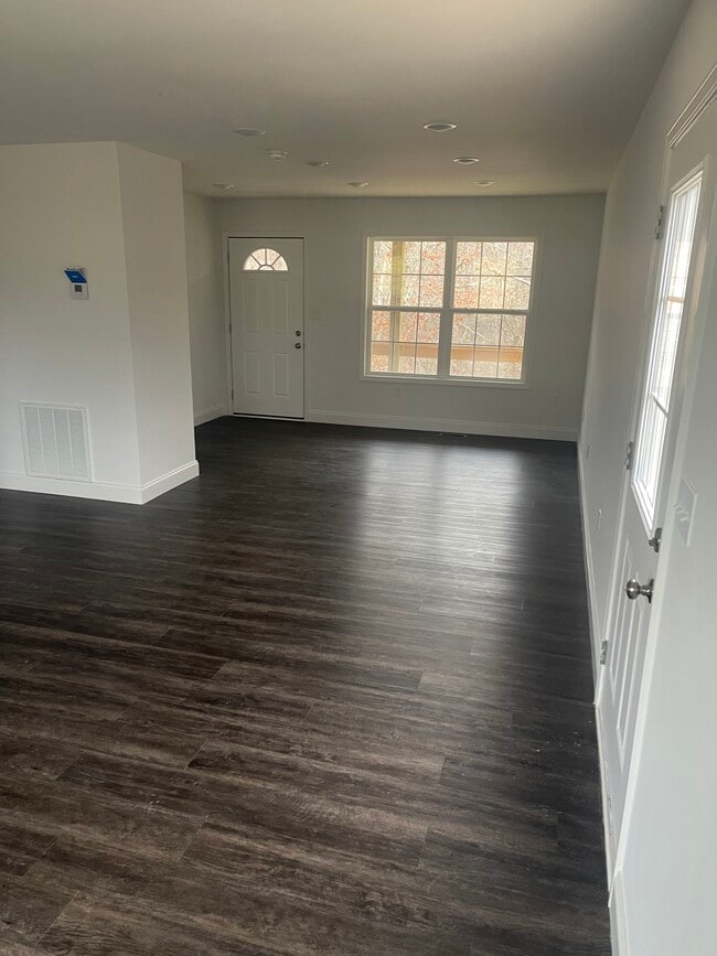 167 S Earls Ave in Corbin, KY - Building Photo - Building Photo