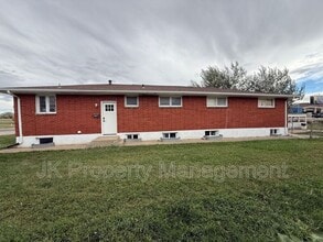 530 21st Ave NE in Great Falls, MT - Building Photo - Building Photo
