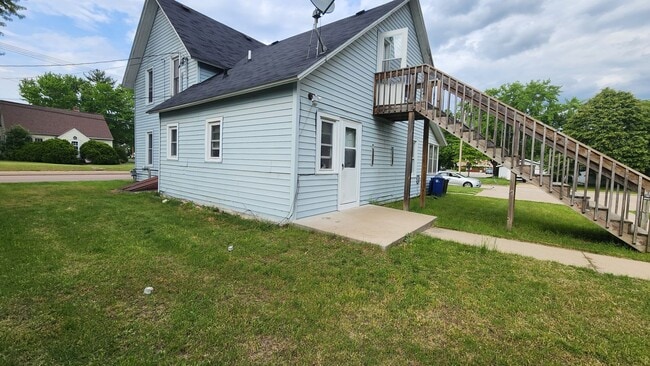 property at 346 Chestnut St