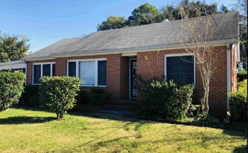 135 Cleveland St in Houma, LA - Building Photo - Building Photo