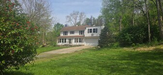 2834 E Boss Arnold Rd in Jefferson, MD - Building Photo