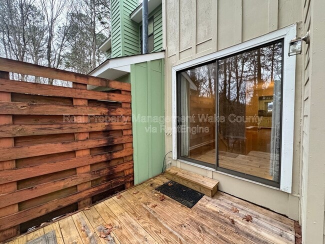 property at 5754 Pool Side Dr