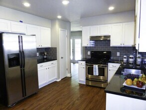 13169 Mill Stone Dr in Austin, TX - Building Photo - Building Photo