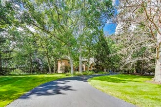 1620 Timber Woods Ln in Libertyville, IL - Building Photo - Building Photo