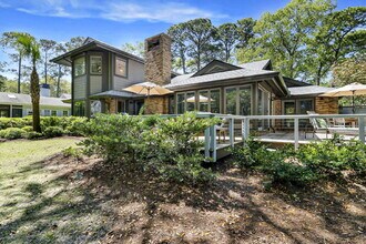 1 Angel Wing Dr in Hilton Head Island, SC - Building Photo - Building Photo
