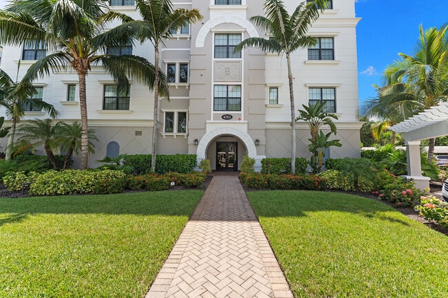 property at 4761 Via Del Corso Ln