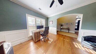 Asheton Lakes in Auburn, AL - Building Photo - Building Photo