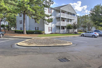 Cambridge Apartments in Flowood, MS - Building Photo - Building Photo