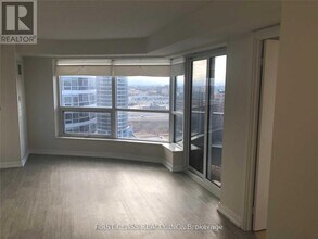 181-1181 Village Green Square in Toronto, ON - Building Photo - Building Photo