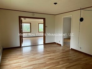 248 Plymouth Rd in Etna, ME - Building Photo - Building Photo