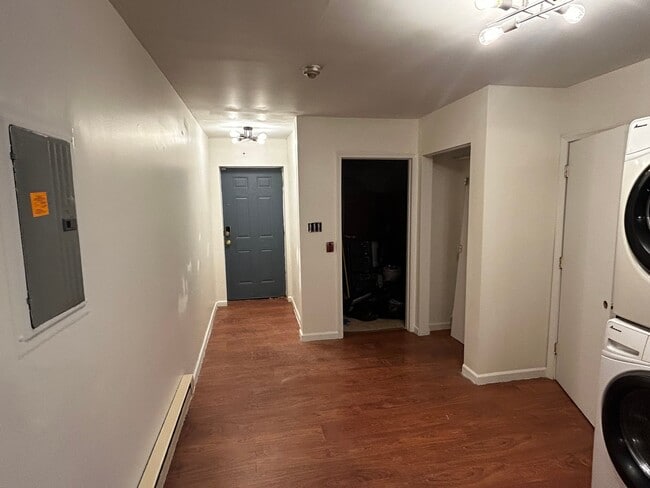 926 N 63rd St, Unit 1 in Philadelphia, PA - Building Photo - Building Photo