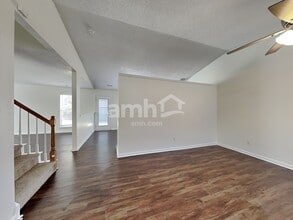 3413 Braefield Dr in Indian Trail, NC - Foto de edificio - Building Photo