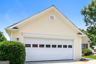 180 Lake Cove Approach in Newnan, GA - Building Photo - Building Photo