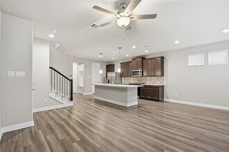 4106 Split Ivy Dr in Houston, TX - Building Photo - Building Photo