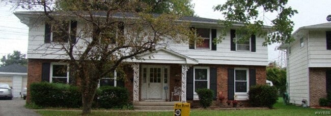 property at 192 Greenfield Dr