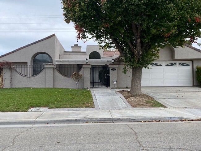 property at 3611 Kim Ct