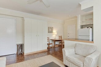 2128 N St NW in Washington, DC - Building Photo - Building Photo