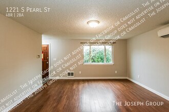 1221 S Pearl St in Tacoma, WA - Building Photo - Building Photo