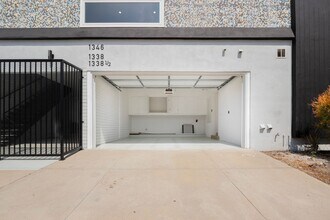 Modern Luxury Living in the Heart of Spaul... in Los Angeles, CA - Foto de edificio - Building Photo