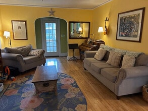 112 E Falls St in Ithaca, NY - Building Photo - Building Photo