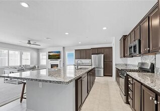 40580 Sunflower Rd in Murrieta, CA - Foto de edificio - Building Photo